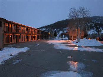 Loge Wolf Creek Motel 3*